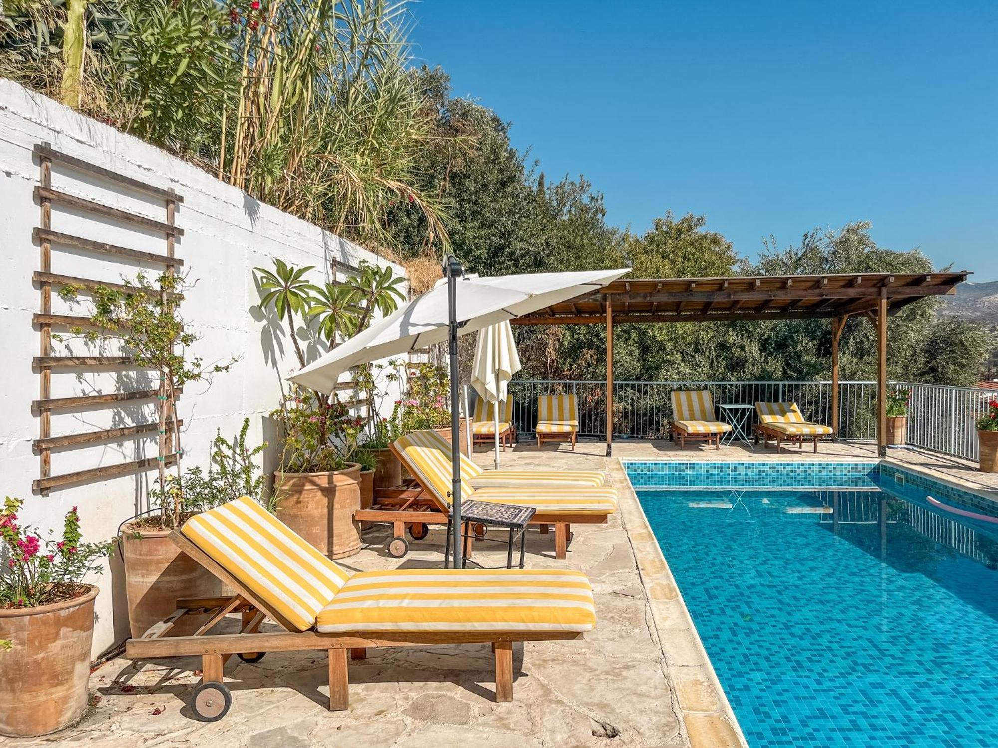 Kalavasos Square Apartments - With Pool 3 Minutes Walk 外观 照片